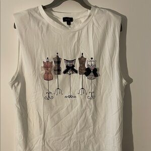 Chic Women's White Muscle Tee with Fashion Print